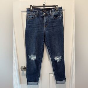 Judy Blue Slim Fit Mid-rise with distressing, Size 9 Super comfortable